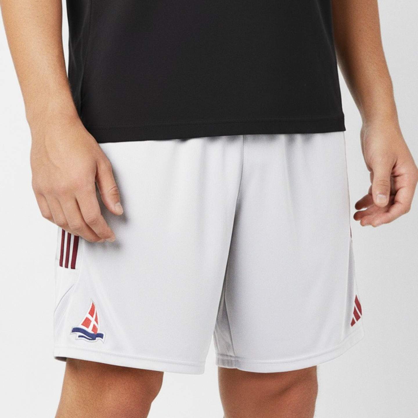 Short Away 25/26