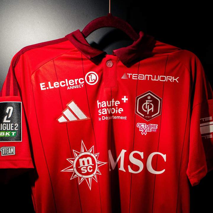 Maillot Octobre rose dédicacé - DELPHIS 41