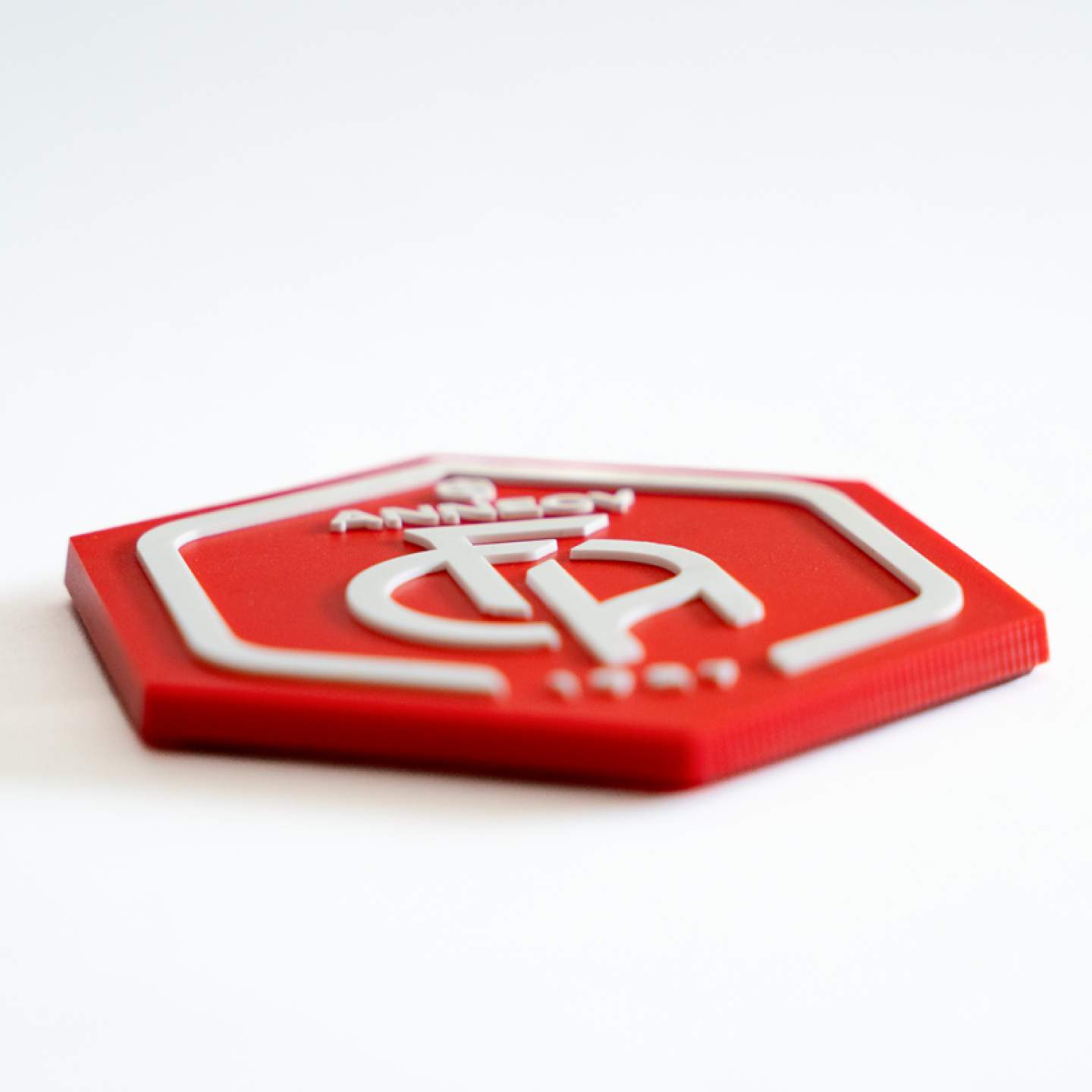 Magnet